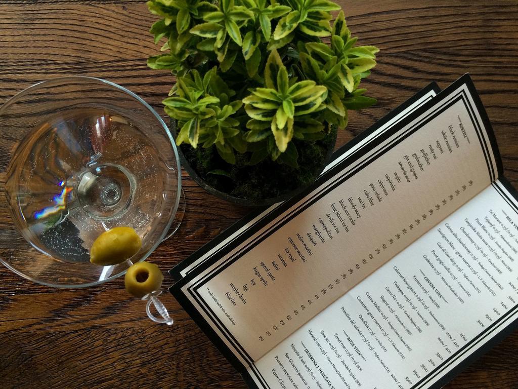 Bed&Breakfast Kod Smilje Beograd Ngoại thất bức ảnh