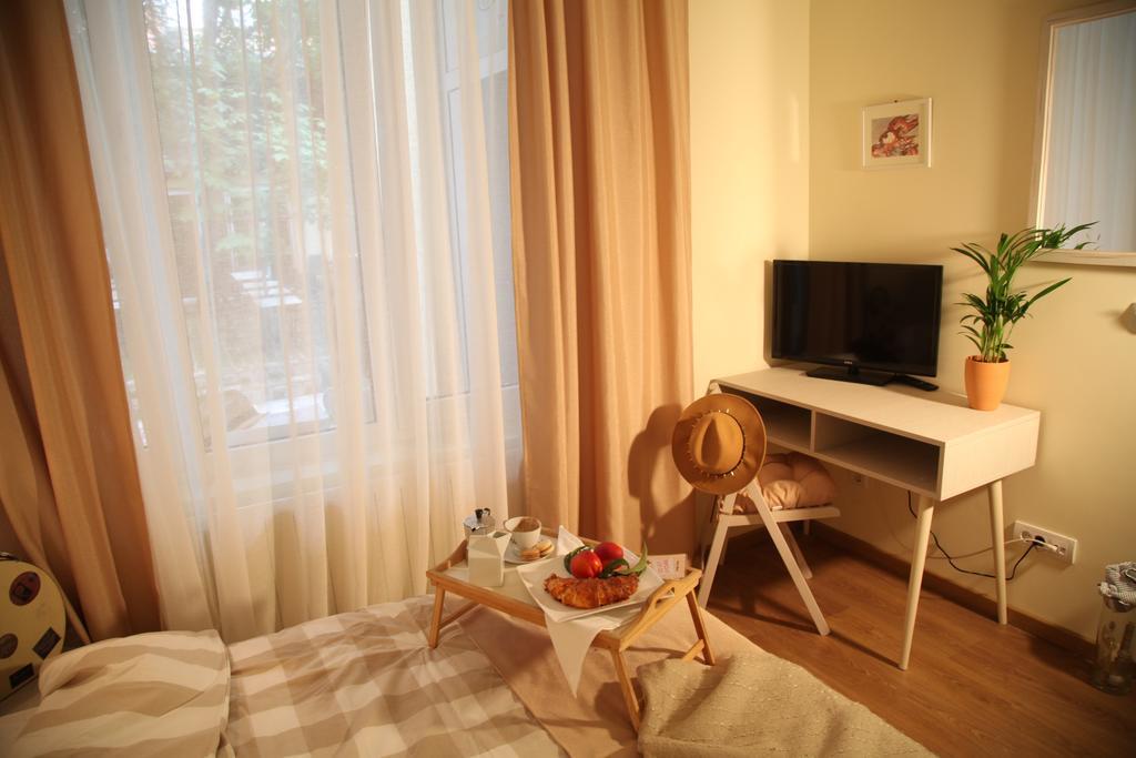 Bed&Breakfast Kod Smilje Beograd Phòng bức ảnh