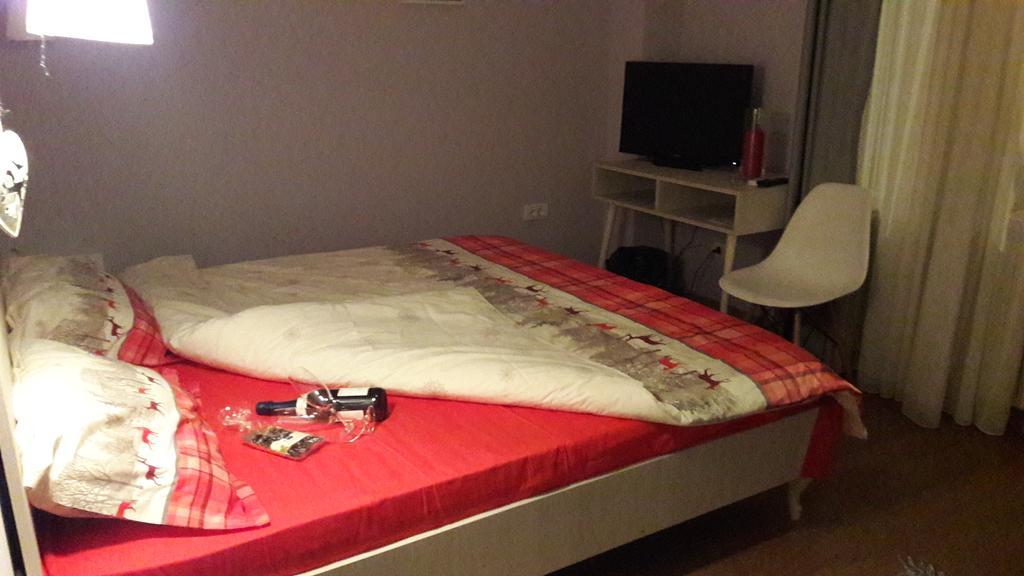 Bed&Breakfast Kod Smilje Beograd Ngoại thất bức ảnh